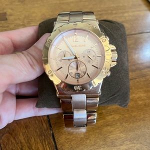 Micheal Kors rose gold watch